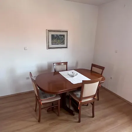 Apartman Magnolia Petrovina Turopoljska Exterior photo