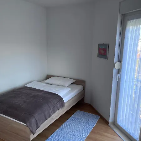 Apartman Magnolia Petrovina Turopoljska Exterior photo